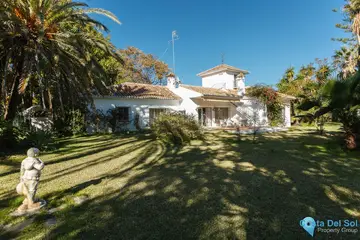 6 bedroom House for Sale in Guadalmina Baja-47887