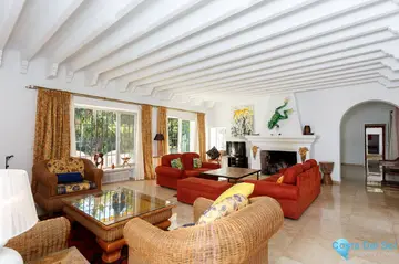 6 bedroom House for Sale in Guadalmina Baja-47891
