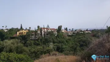 28123m2 Plot for Sale in Elviria-47904
