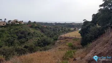 28123m2 Plot for Sale in Elviria-47905