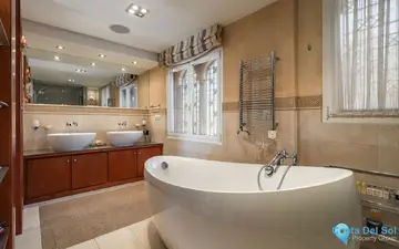 8 bedroom House for Sale in New Golden Mile-47941