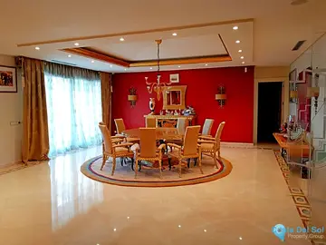 4 bedroom Apartment for Sale in New Golden Mile-47946