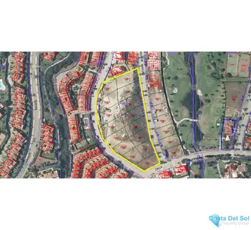 9751m2 Plot for Sale in Estepona-48017