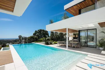 6 bedroom House for Sale in Benahavís-48061