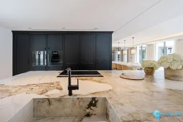 5 bedroom House for Sale in Nueva Andalucía-48292