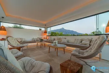 7 bedroom House for Sale in Nueva Andalucía-48383