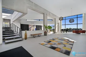 6 bedroom House for Sale in El Paraiso-48451