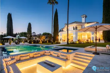 5 bedroom House for Sale in Nueva Andalucía-48584
