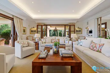 6 bedroom House for Sale in The Golden Mile-48670