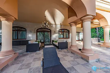 8 bedroom House for Sale in Guadalmina Baja-48765