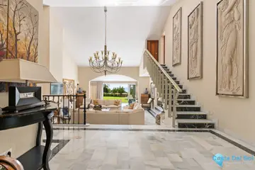 4 bedroom House for Sale in Estepona-48875