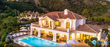 7 bedroom House for Sale in Benahavís
