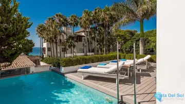 4 bedroom House for Sale in The Golden Mile-48985
