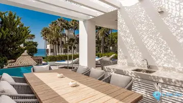4 bedroom House for Sale in The Golden Mile-48989