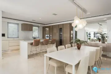 4 bedroom House for Sale in Marbella-49012