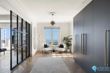 6 bedroom House for Sale in Sierra Blanca-49165