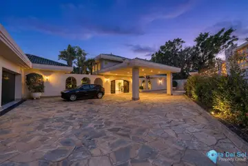10 bedroom House for Sale in Río Real-49194