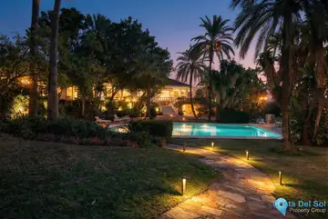 10 bedroom House for Sale in Río Real-49199