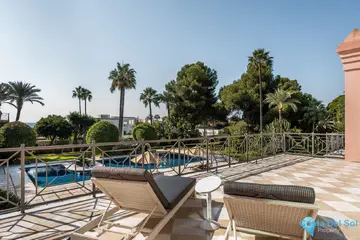 8 bedroom House for Sale in Estepona-49309