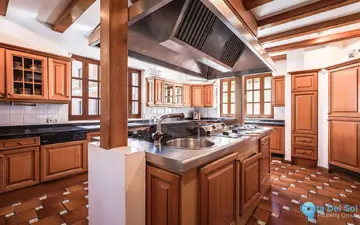 20 bedroom House for Sale in The Golden Mile-49484
