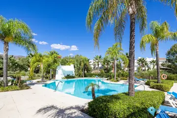 2 bedroom Apartment for Sale in Casares Playa