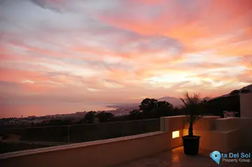2 bedroom Apartment for Sale in Altos de los Monteros-81631