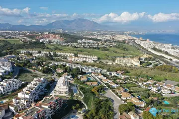 2 bedroom Apartment for Sale in La Duquesa