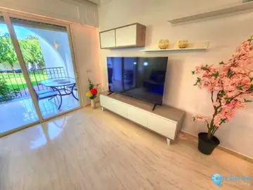 2 bedroom Apartment for Sale in New Golden Mile-50028