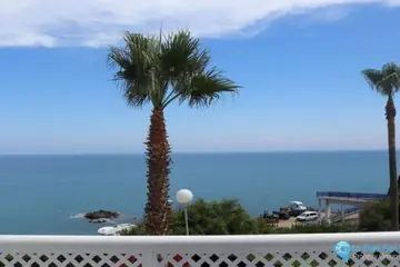 2 bedroom Apartment for Sale in Mijas