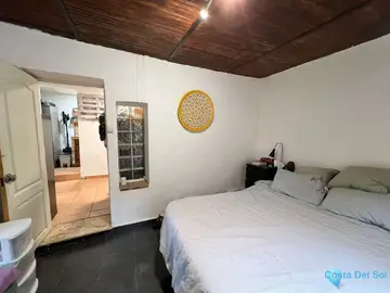 1469m2 Plot for Sale in Málaga-101843