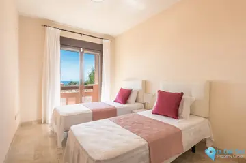 3 bedroom House for Sale in Estepona-50952