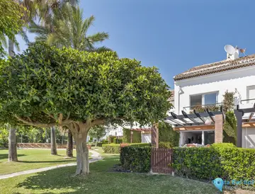 3 bedroom House for Sale in New Golden Mile-51645