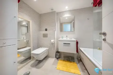 2 bedroom Apartment for Sale in Marbella-51961