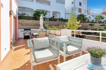 3 bedroom Apartment for Sale in New Golden Mile-17834
