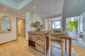 2 bedroom Apartment for Sale in Aloha-52358