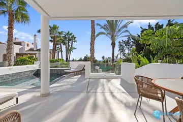 5 bedroom House for Sale in New Golden Mile-52468