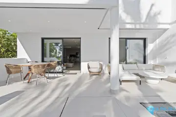 5 bedroom House for Sale in New Golden Mile-52473