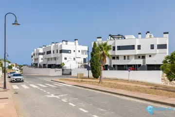 3 bedroom House for Sale in La Cala de Mijas-52751