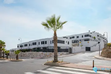 3 bedroom House for Sale in La Cala de Mijas-52753