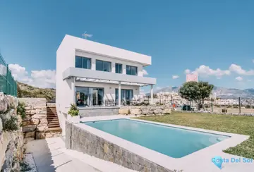 3 bedroom House for Sale in La Cala de Mijas-53013