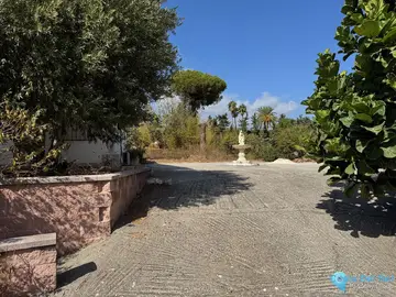 5 bedroom House for Sale in Estepona-53355
