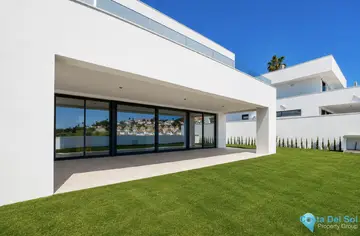 4 bedroom House for Sale in La Duquesa-53394