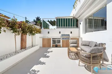 4 bedroom House for Sale in San Pedro de Alcántara-53456