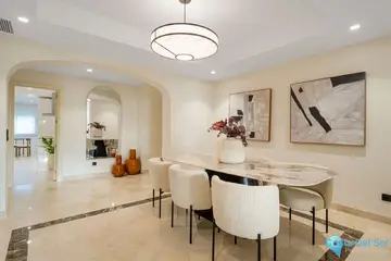 3 bedroom Apartment for Sale in Marbella-53480