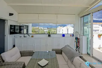 3 bedroom Apartment for Sale in Marbella-53502