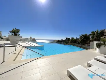 4 bedroom Apartment for Sale in Benalmadena