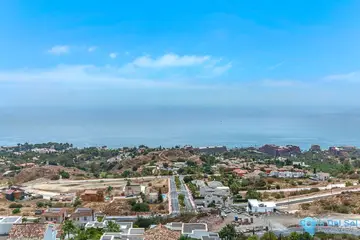 4 bedroom Apartment for Sale in Benalmadena-53619