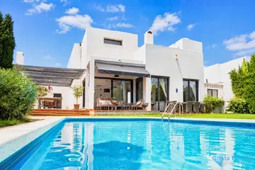 6 bedroom House for Sale in Nueva Andalucía-53867