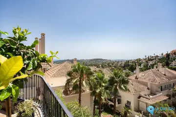4 bedroom Apartment for Sale in Marbella-54112