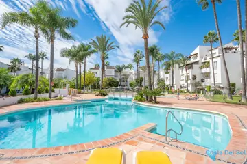 3 bedroom Apartment for Sale in New Golden Mile-54116
